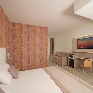 A Frontemare Hotel